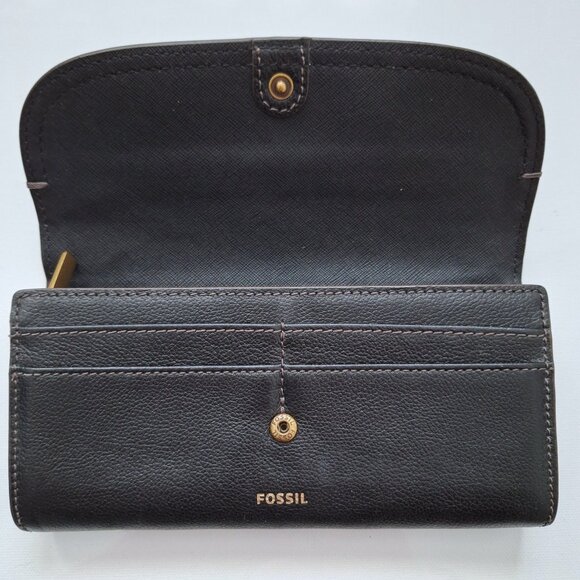 Fossil Cleo Black Clutch Wallet - Picture 3 of 7